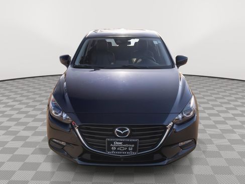 Used 2018 MAZDA MAZDA3 Touring image 15