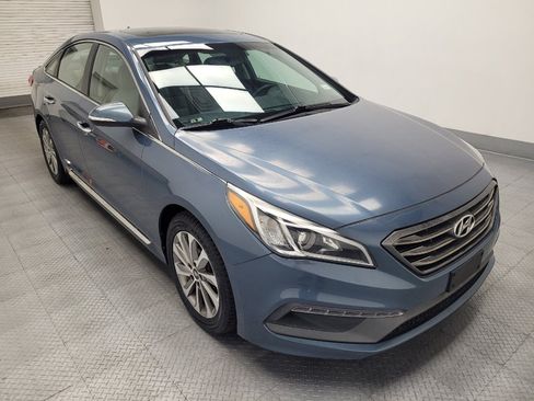 Used 2016 Hyundai Sonata Sport w/ Option Group 1V FWD image 13