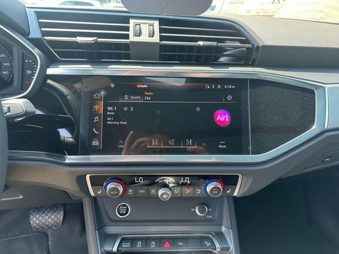 New 2025 Audi Q3 2.0T Premium image 11