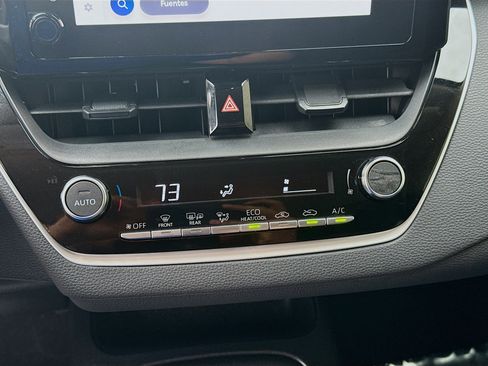 Used 2025 Toyota Corolla LE w/ Convenience Package image 14