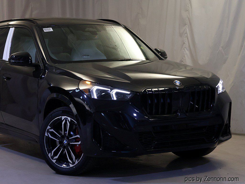 New 2027 BMW X1 xDrive28i AWD/4WD image 2