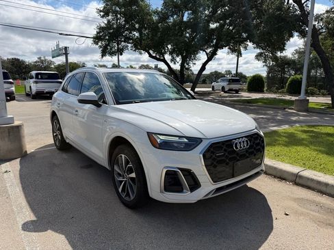 Used 2022 Audi Q5 2.0T Premium Plus AWD/4WD image 3