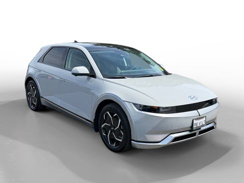 Certified 2024 Hyundai Ioniq 5 Limited RWD image 7