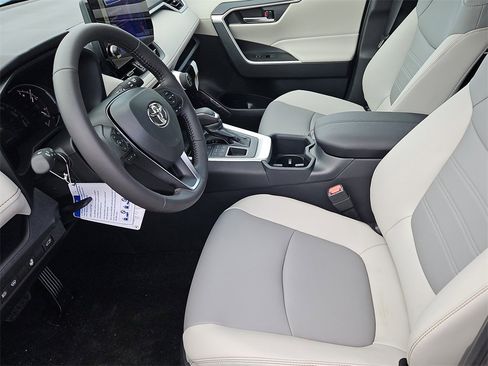 New 2025 Toyota RAV4 XLE Premium image 23