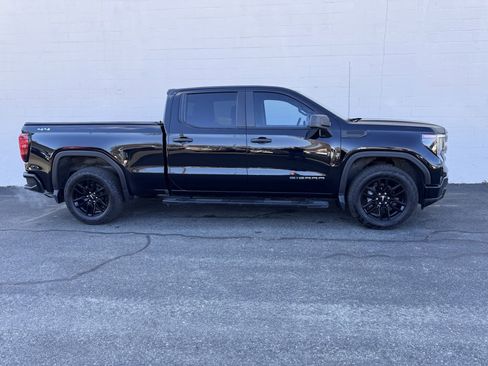 Used 2024 GMC Sierra 1500 Pro w/ Graphite Edition image 5