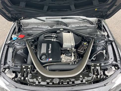 Used 2018 BMW M3 RWD image 21