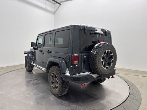 Used 2017 Jeep Wrangler Unlimited Rubicon w/ Max Tow Package image 5
