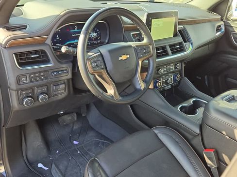 Used 2023 Chevrolet Tahoe High Country image 14