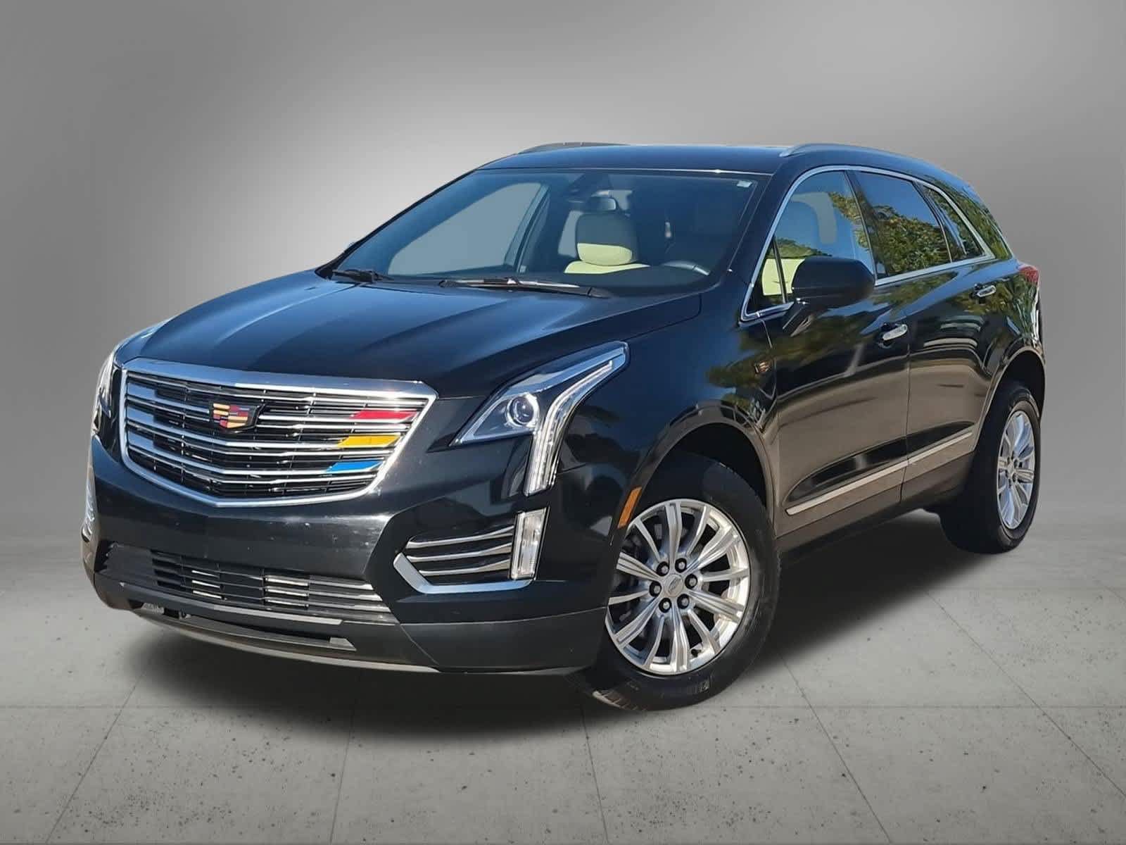 Used 2018 Cadillac XT5 AWD image 1