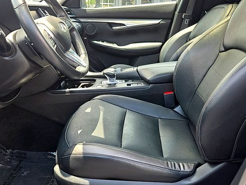 Used 2022 INFINITI QX50 Luxe FWD image 6
