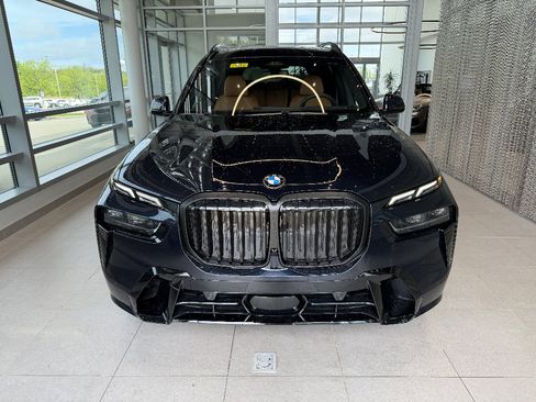 New 2027 BMW X7 xDrive40i AWD/4WD image 2