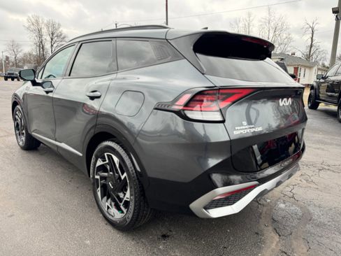 Used 2023 Kia Sportage SX FWD image 5
