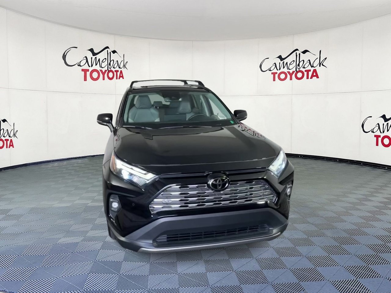 Used 2025 Toyota RAV4 Limited w/ Weather Package AWD/4WD image 6
