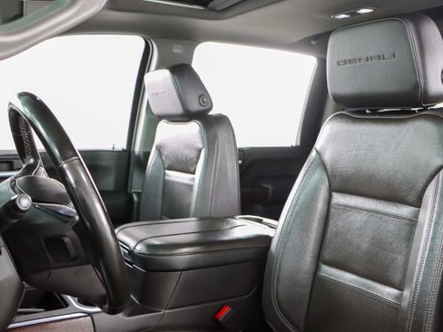 Used 2023 GMC Sierra 2500 Denali image 27
