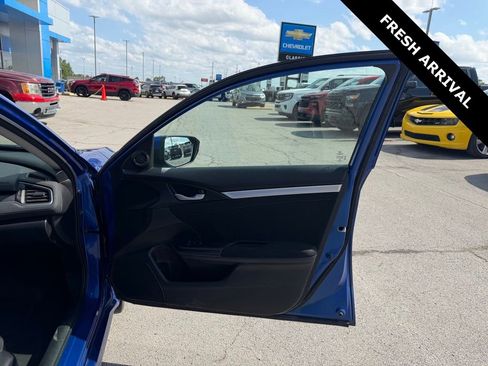 Used 2020 Honda Civic EX image 15