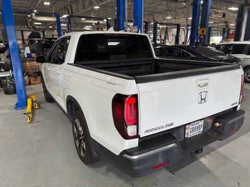 Used 2020 Honda Ridgeline RTL image 3