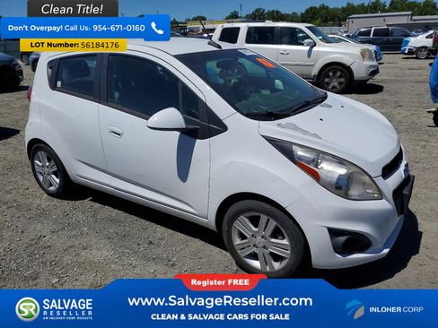 Used 2014 Chevrolet Spark LT FWD image 5