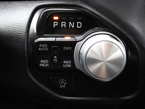 Used 2023 RAM 1500 Laramie image 31