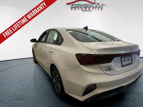 Used 2024 Kia Forte LXS FWD image 5