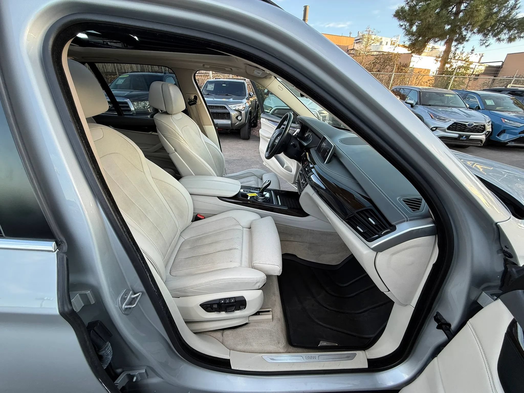 Used 2014 BMW X5 xDrive35i AWD/4WD image 31