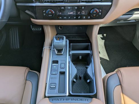 New 2025 Nissan Pathfinder Platinum w/ Cargo Package image 19