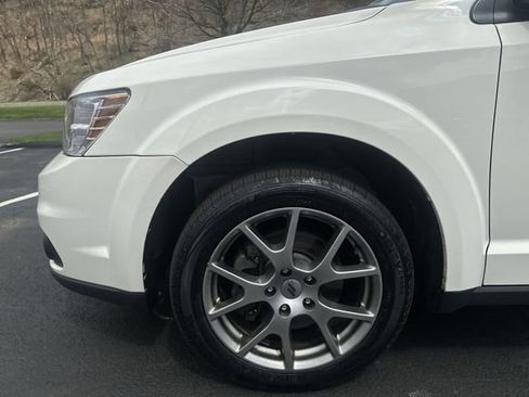 Used 2019 Dodge Journey GT AWD/4WD image 21