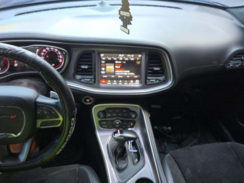 Used 2020 Dodge Challenger R/T Scat Pack RWD image 10