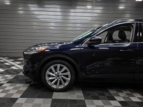 Used 2021 Ford Escape Titanium w/ Titanium Elite Package FWD image 43