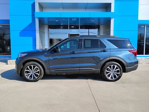 Used 2023 Ford Explorer ST-Line image 31