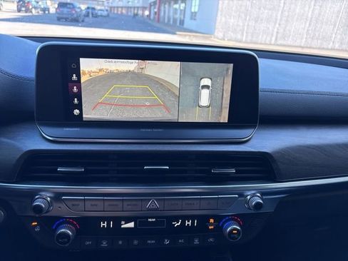 Certified 2022 Kia Telluride SX w/ SX Prestige Package image 18