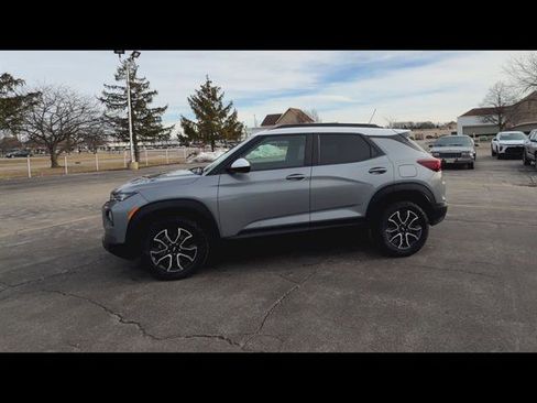 Used 2023 Chevrolet TrailBlazer ACTIV image 28