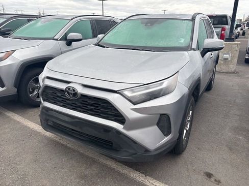 Used 2023 Toyota RAV4 XLE image 40