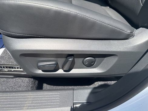 New 2026 Nissan Rogue Dark Armor AWD/4WD image 12