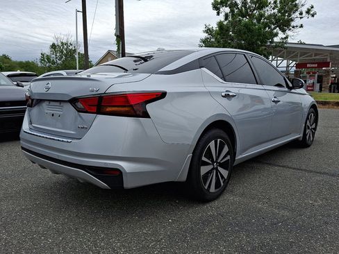 Used 2021 Nissan Altima 2.5 SV AWD/4WD image 4