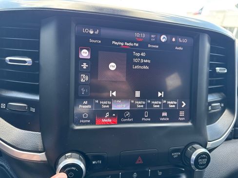 Used 2022 RAM 1500 Big Horn AWD/4WD image 13