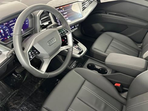 Certified 2025 Audi Q4 e-tron Premium w/ Convenience Package image 9
