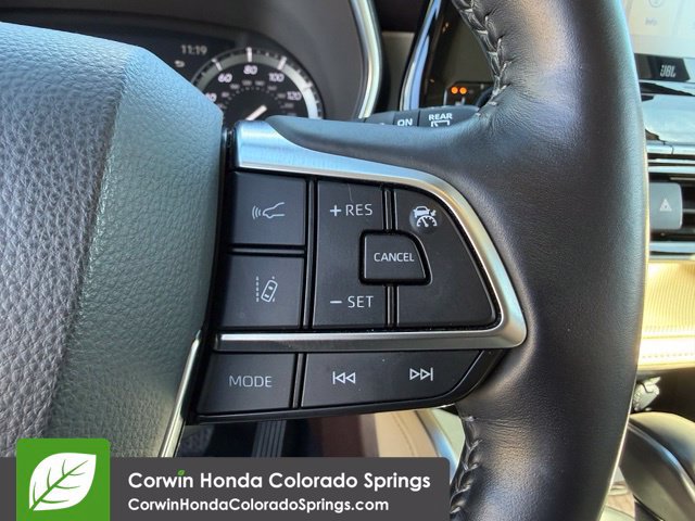 Used 2021 Toyota Highlander Limited AWD/4WD image 20