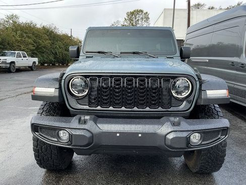 Used 2024 Jeep Wrangler Willys image 11