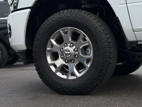 Used 2024 RAM 2500 Laramie AWD/4WD image 46