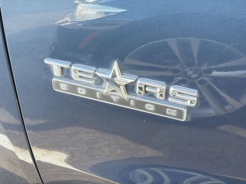 Used 2020 Chevrolet Silverado 1500 LTZ w/ LTZ Texas Edition AWD/4WD image 2