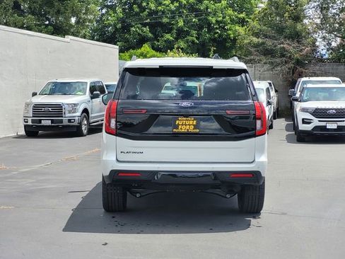 New 2026 Ford Expedition Platinum w/ Stealth Appearance Package AWD/4WD image 5