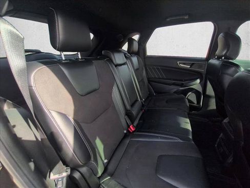 Used 2019 Ford Edge ST AWD/4WD image 17