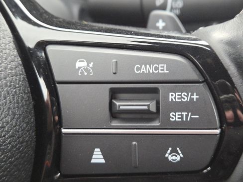 Used 2023 Honda Civic Sport image 4