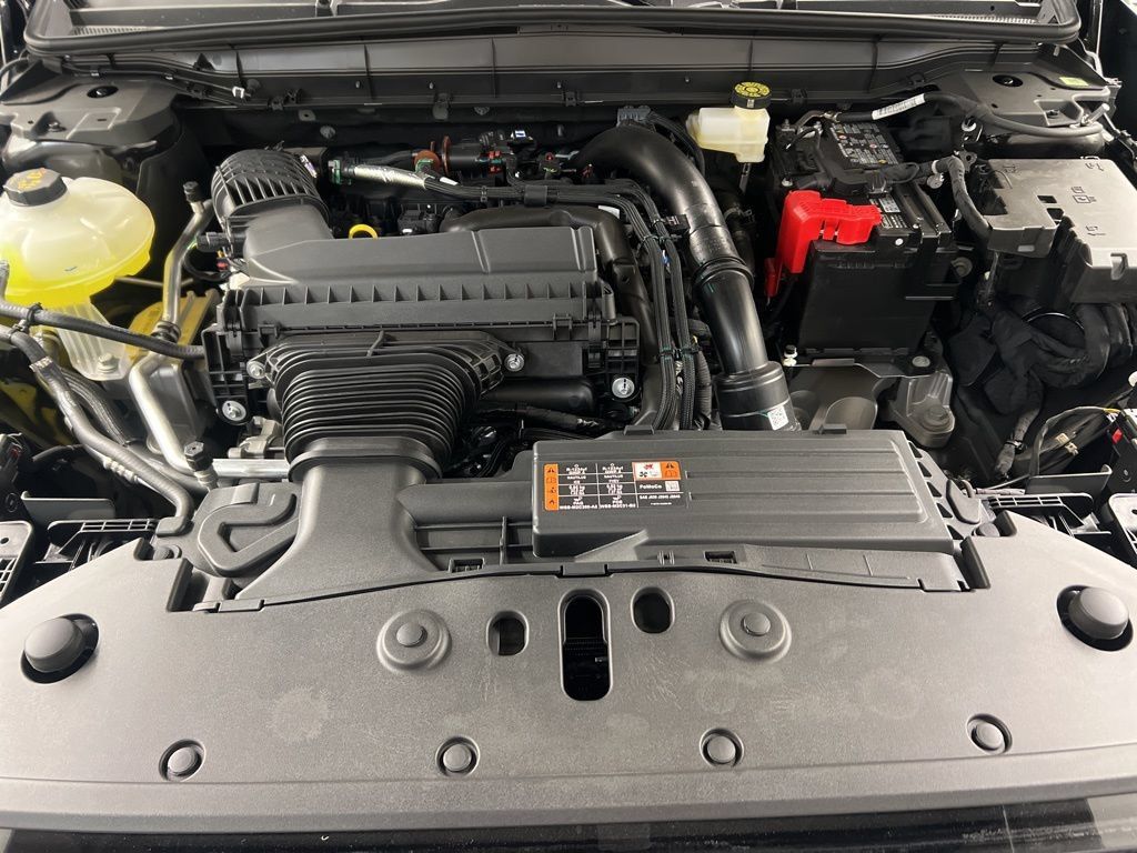 Used 2026 Lincoln Nautilus Premier AWD/4WD image 40