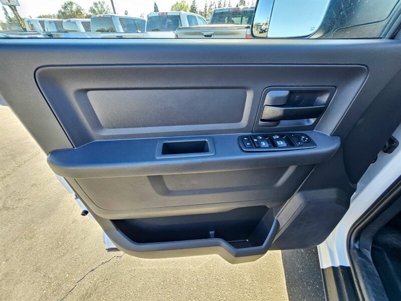 Used 2011 RAM 2500 ST w/ ST Popular Equipment Group AWD/4WD image 20