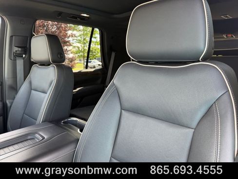 Used 2023 Chevrolet Tahoe Premier AWD/4WD image 13