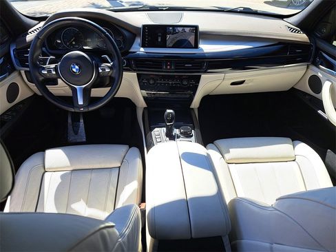 Used 2018 BMW X5 xDrive50i image 16
