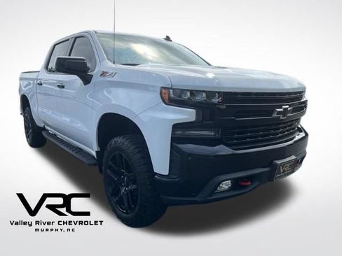 Used 2022 Chevrolet Silverado 1500 LT Trail Boss w/ Bed Protection Package AWD/4WD image 1