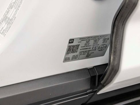 Certified 2024 Chevrolet Tahoe LS image 33