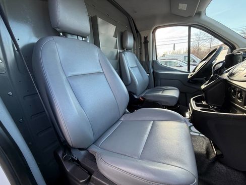Used 2015 Ford Transit 150 130 Low Roof image 7